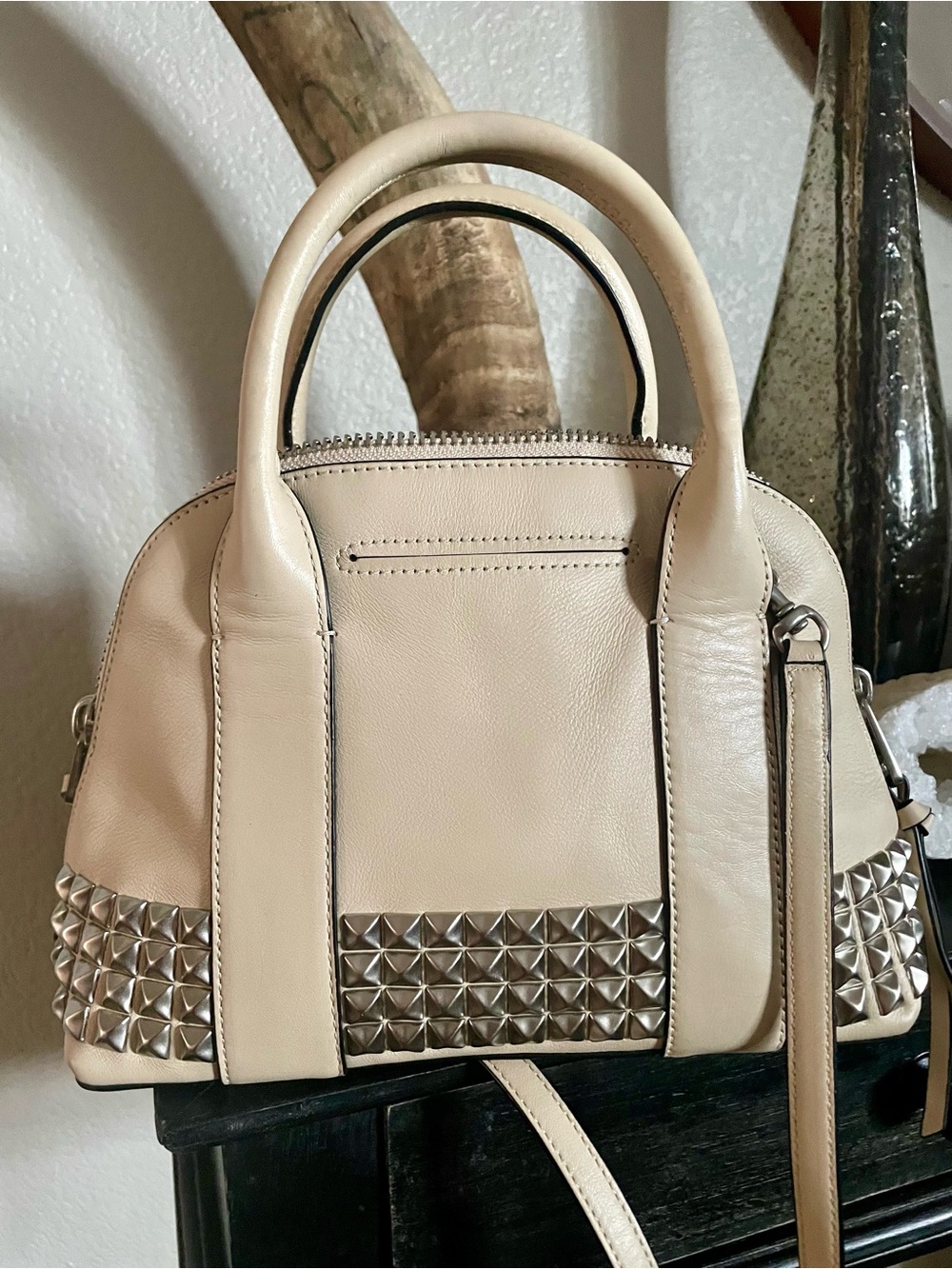 Coach Cream Leather Satchel with Silver Studs - Picture 2 of 6